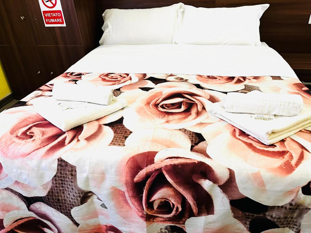 Holiday Rome Guesthouse Eksteriør bilde